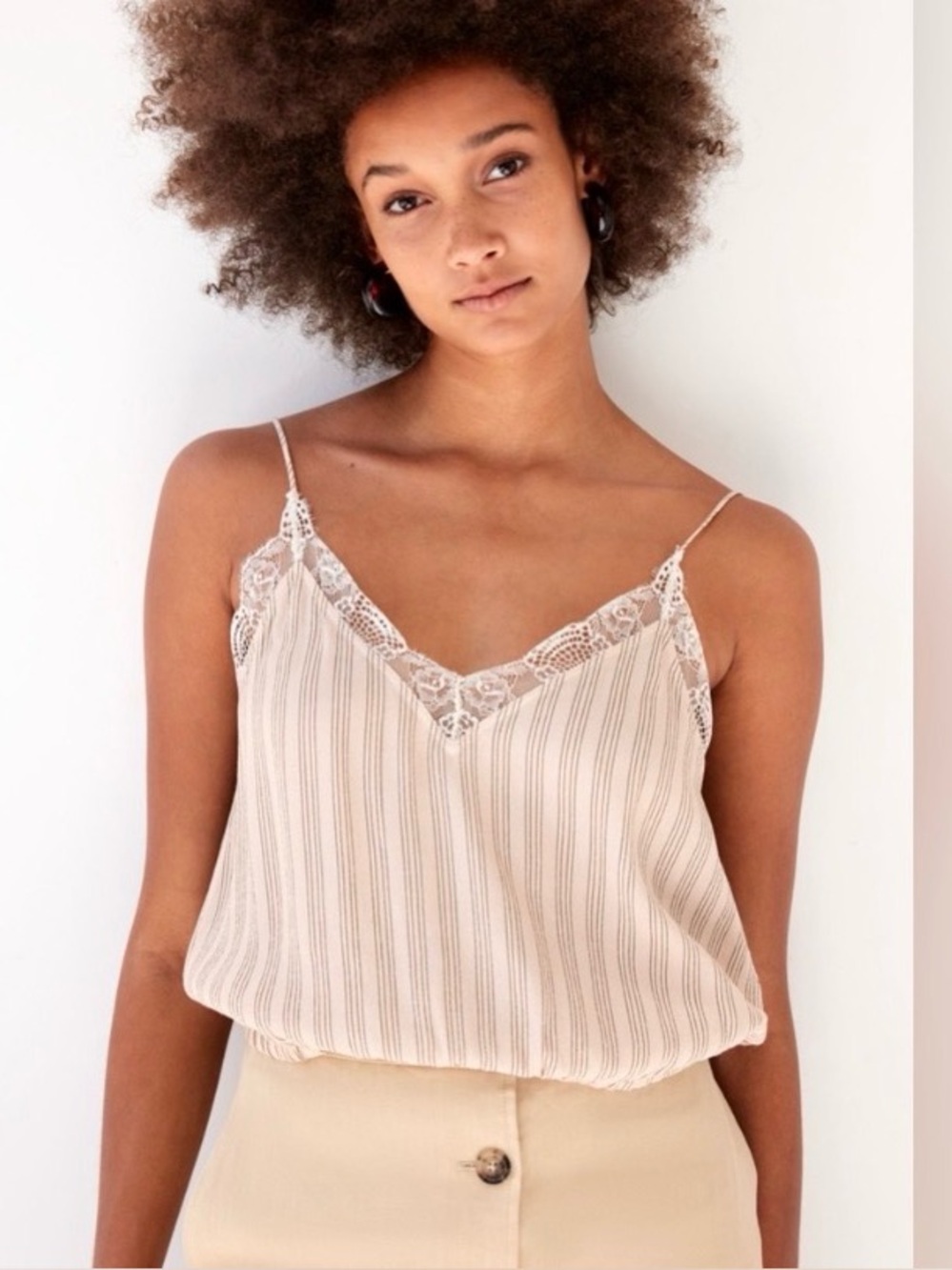 🎀 Wilfred Aritzia Agyness Striped Lace Cami Top Almond Birch XXS 🎀 NWT